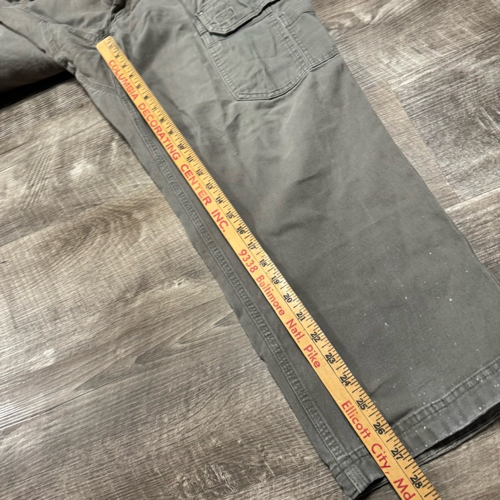 DULUTH Trading Company Cargo Pants Size 36x30 - Picture 5 of 10